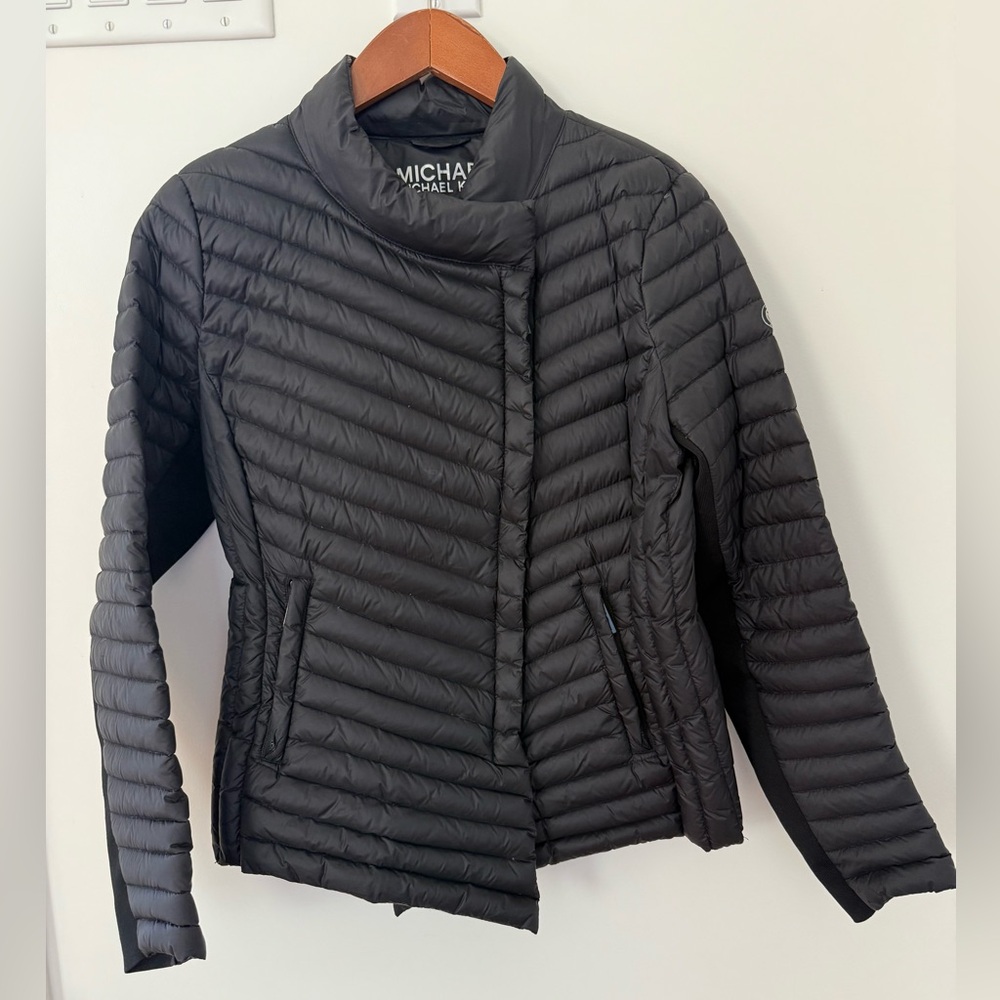 Michael Kors Asymmetrical Puffer Sporty Jacket Black packable down Coat Size M